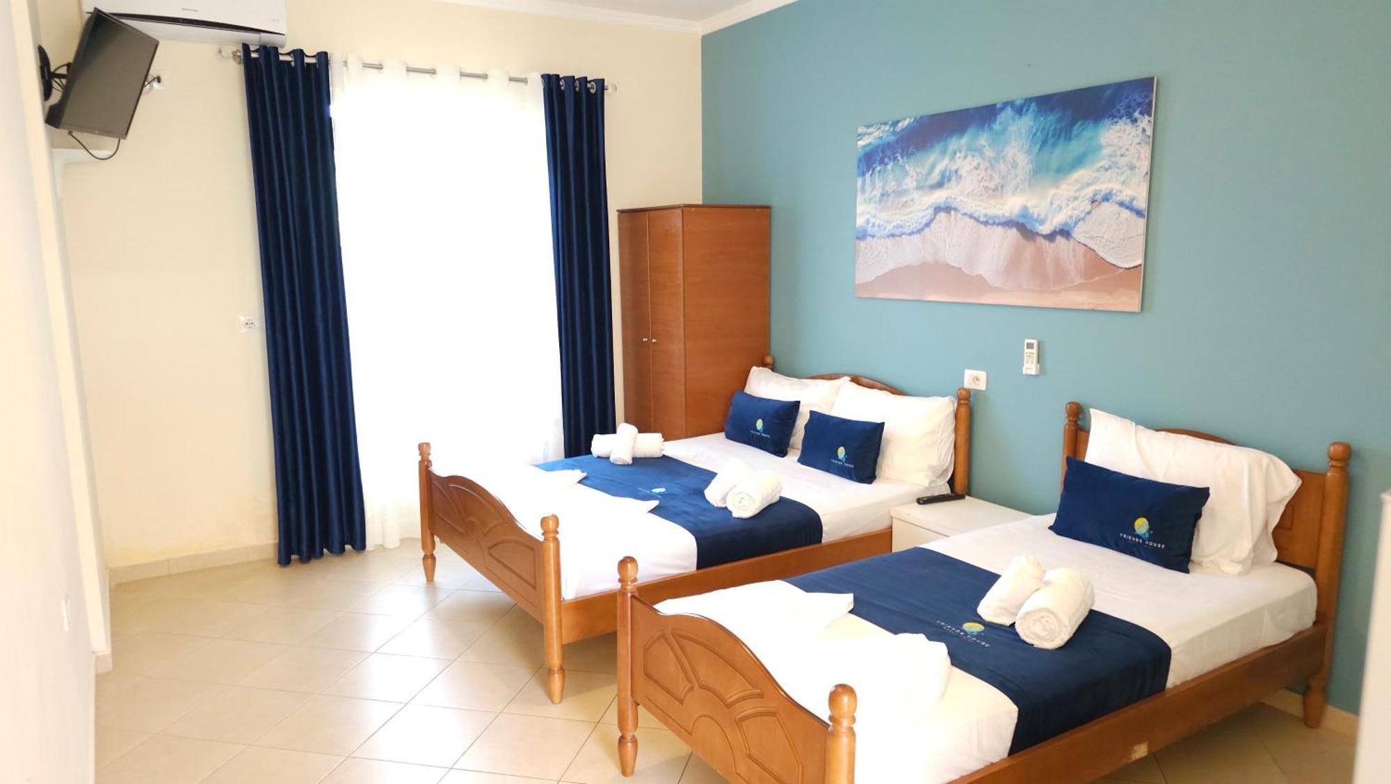 Hotel Friends House - 3*