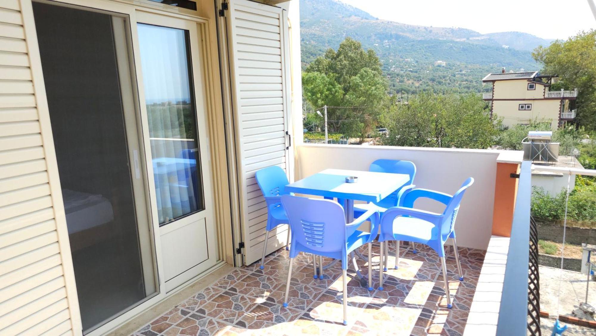 Hotel Friends House - 3*